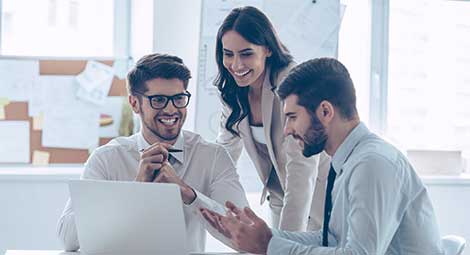 enthusiastic-business-team-644x350 enthusiastic-business-team-644x350